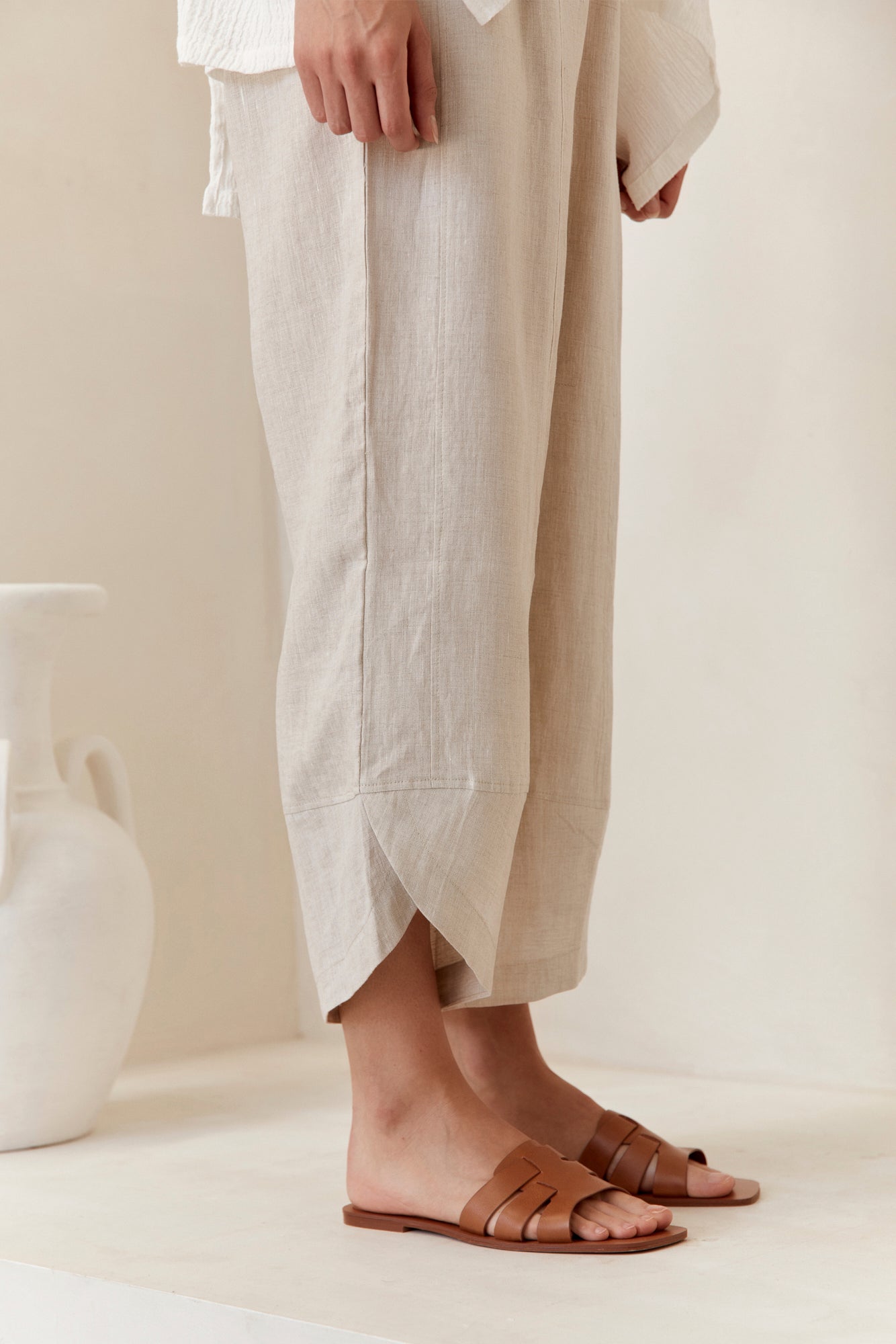 Ankle detail of model wearing Palermo Linen Pants Natural