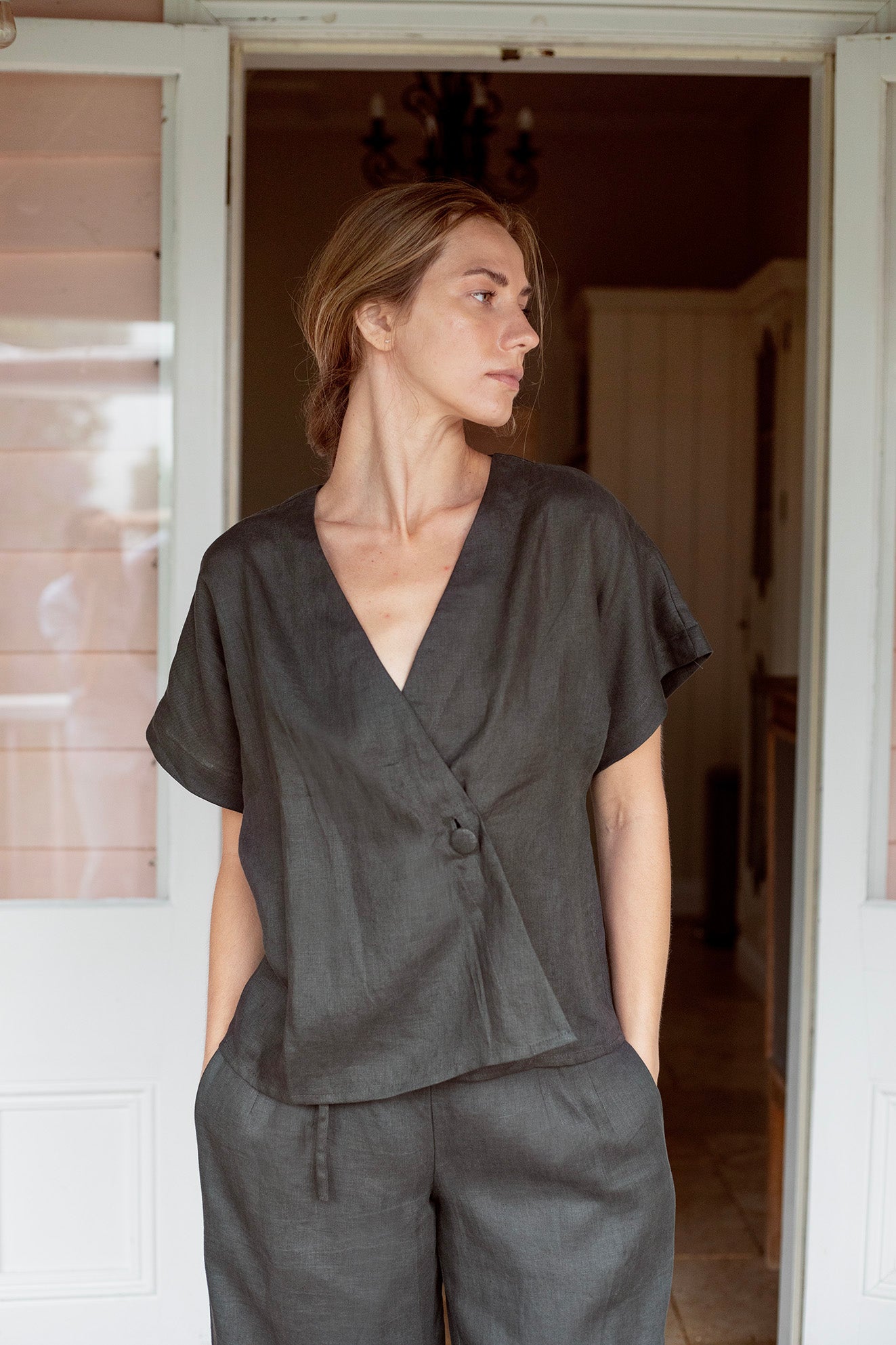 Liv Linen Top Charcoal