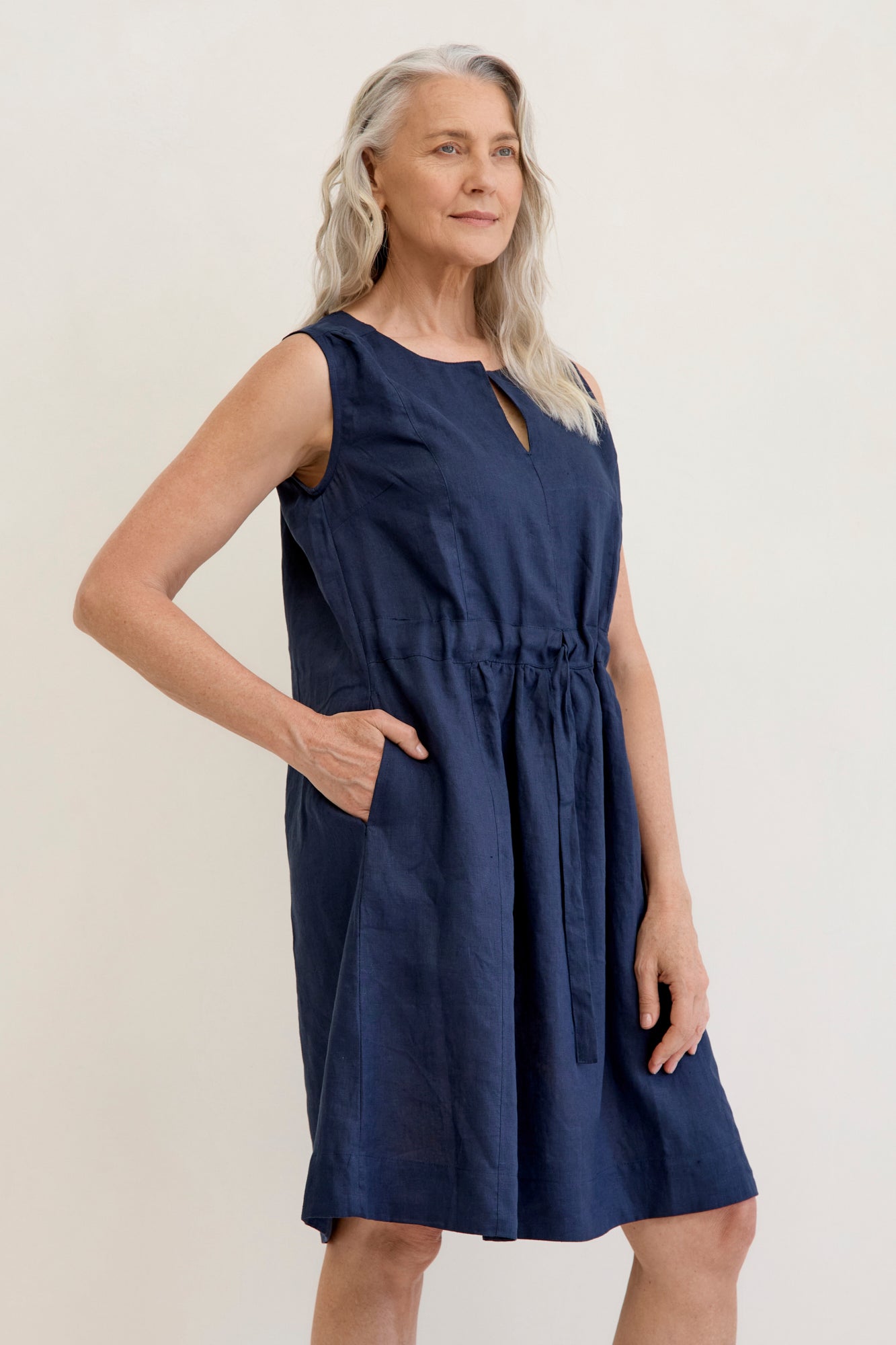 Nia Linen Dress Navy