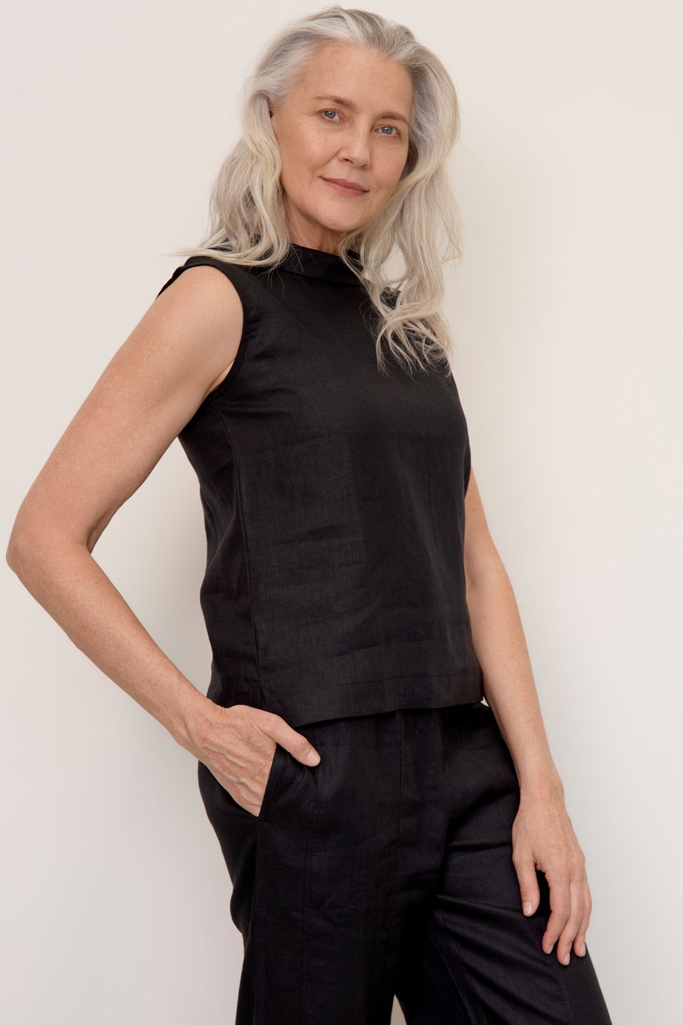 Celine Linen Top Black