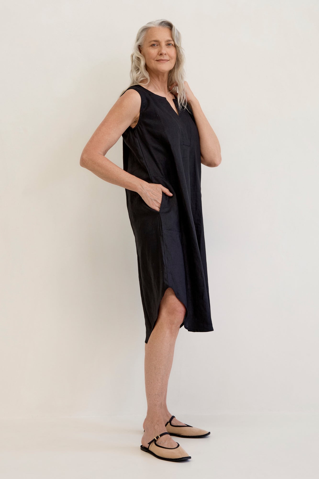 Chloe Linen Dress Black