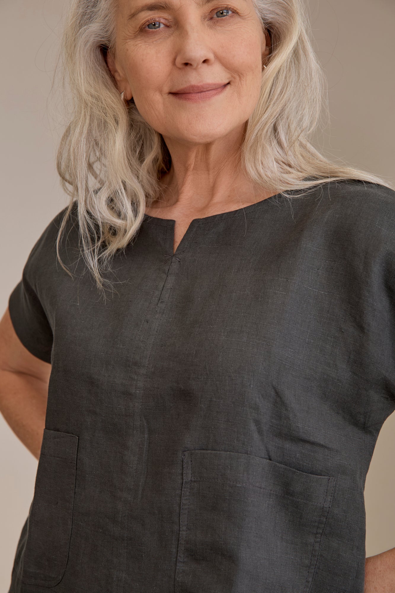 Zoe Linen Top Charcoal