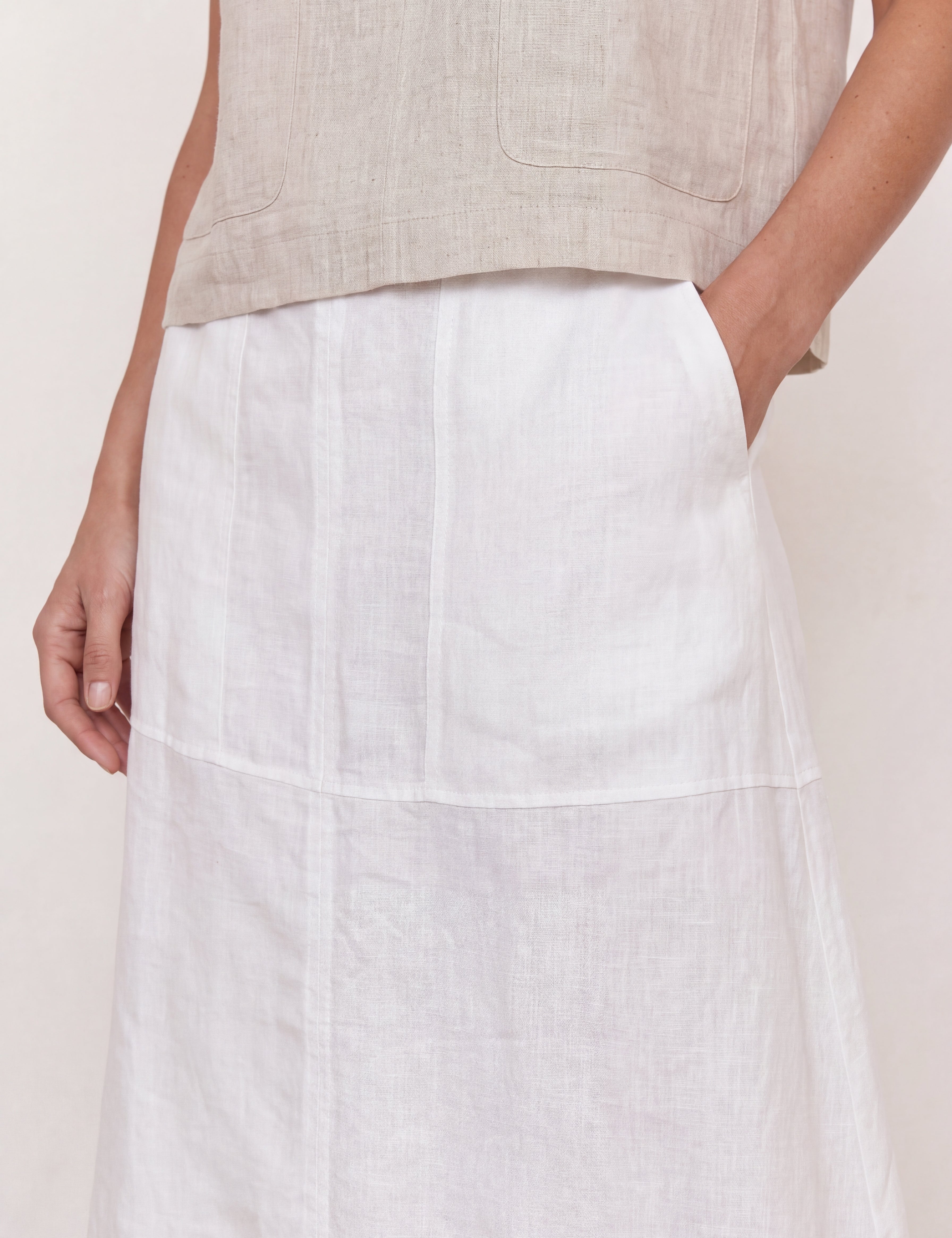 SOLEIL_SKIRT_WARM_WHITE_DETAIL.jpg