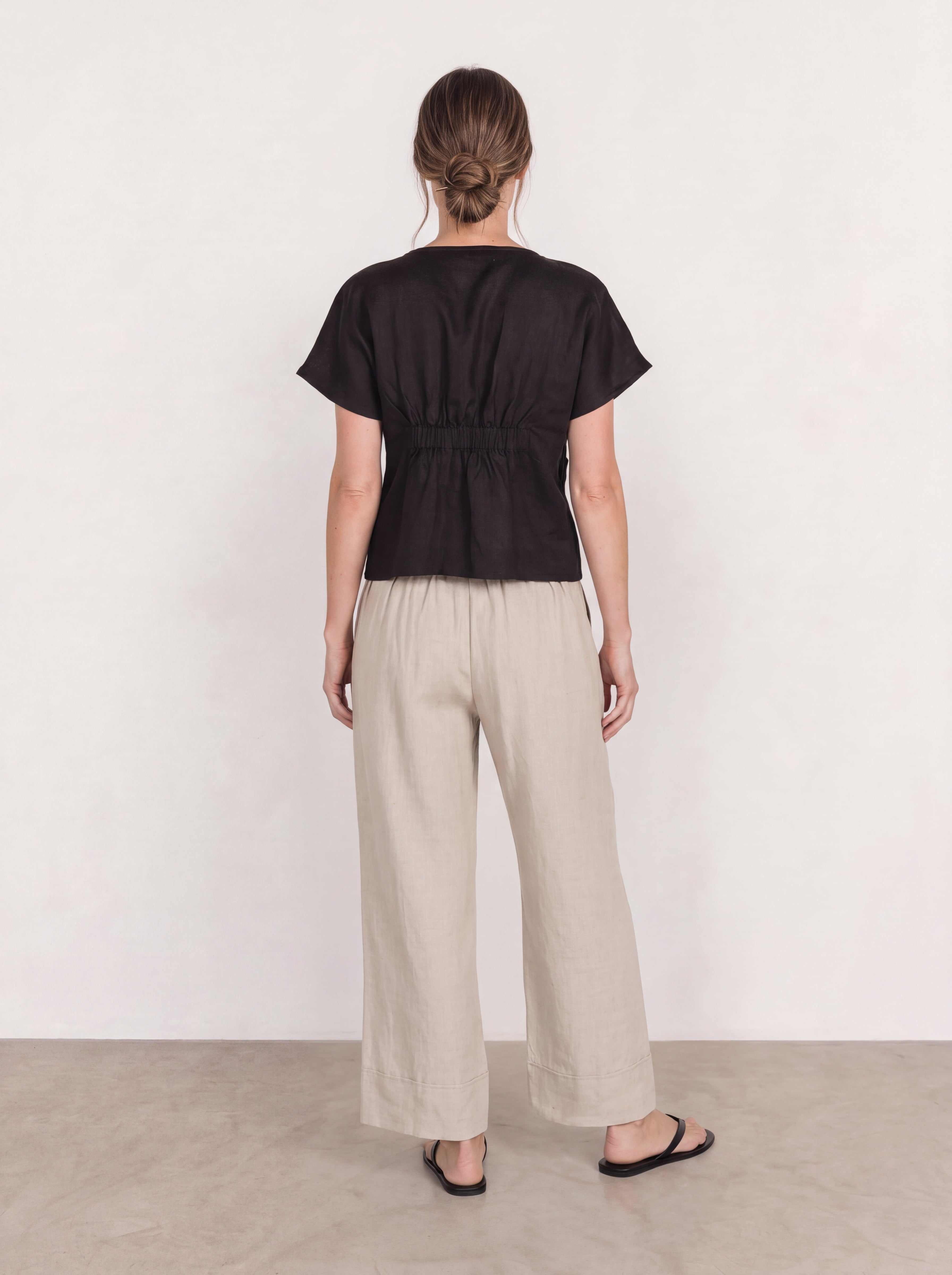 Zoe Linen Top Black