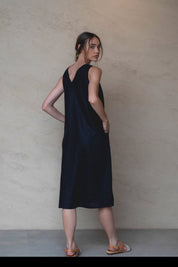 Cynthia Linen Dress Black