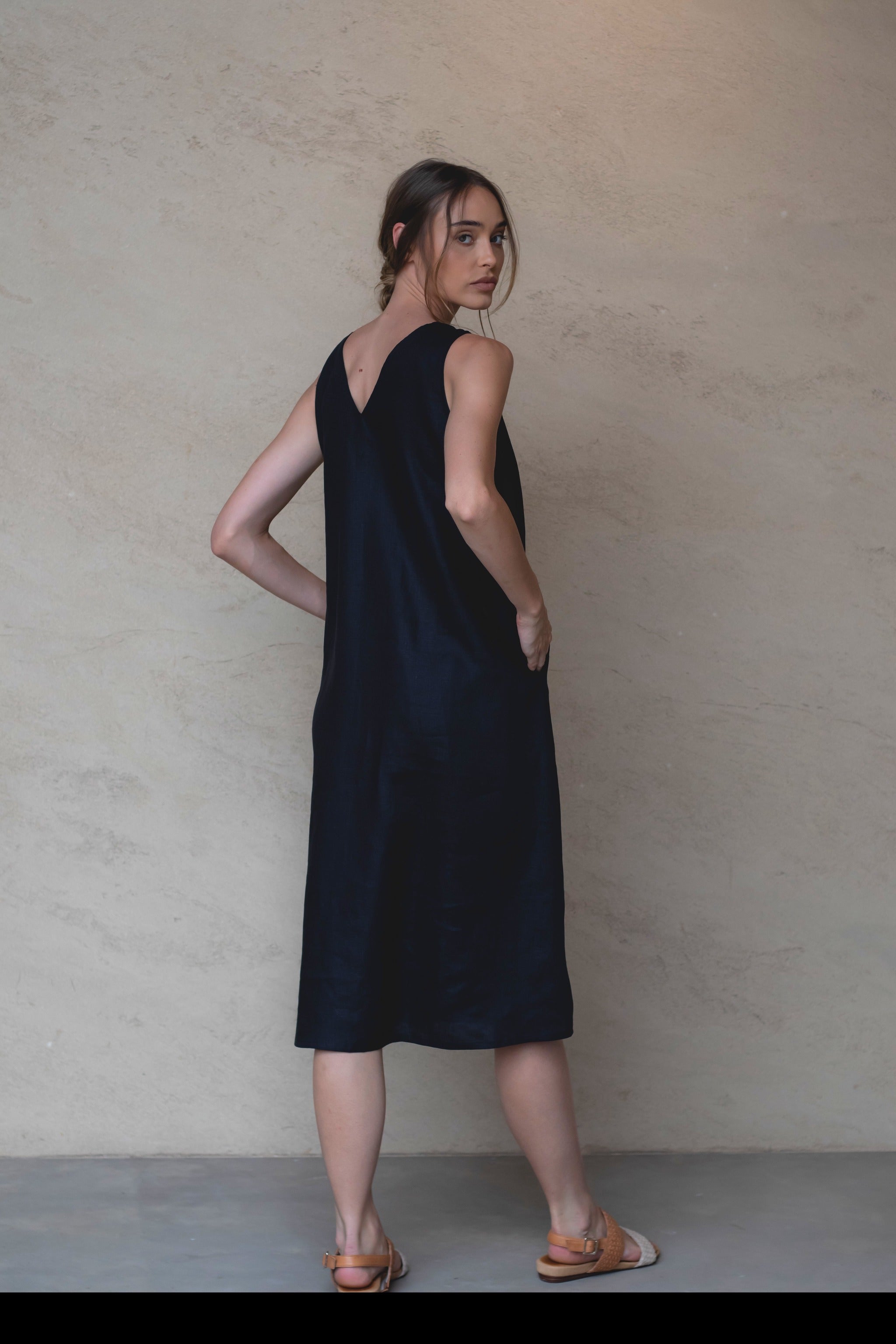 Cynthia Linen Dress Black